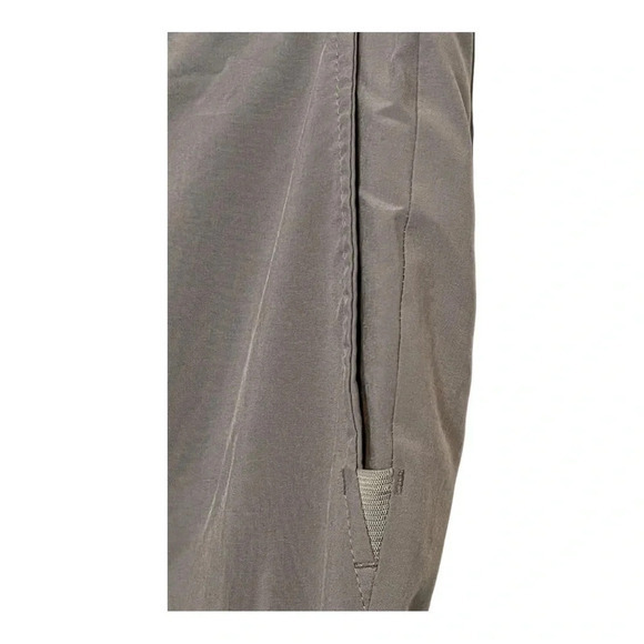 IZOD MEN'S GOLF PANTS SWING FLEX CLASSIC FLAT FRONT GRAY STRETCH SIZE 34… - Picture 4 of 8